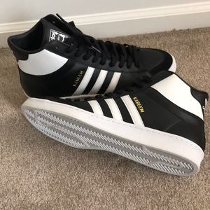 Kareem Abdul-Jabbar Adidas